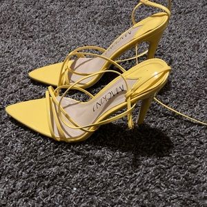 Open Pointed Toe Heels💄